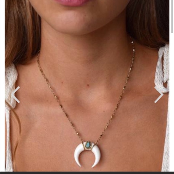 Lili Claspe Jewelry - Lili claspe reina chain